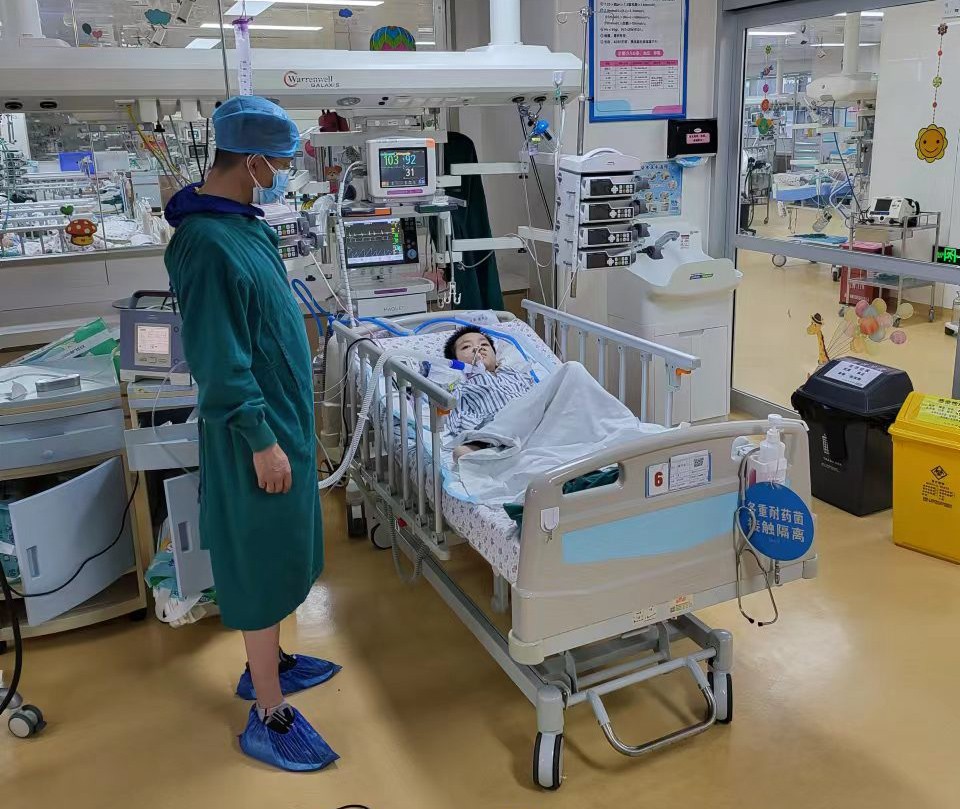 陵水跨省救护车出租公司